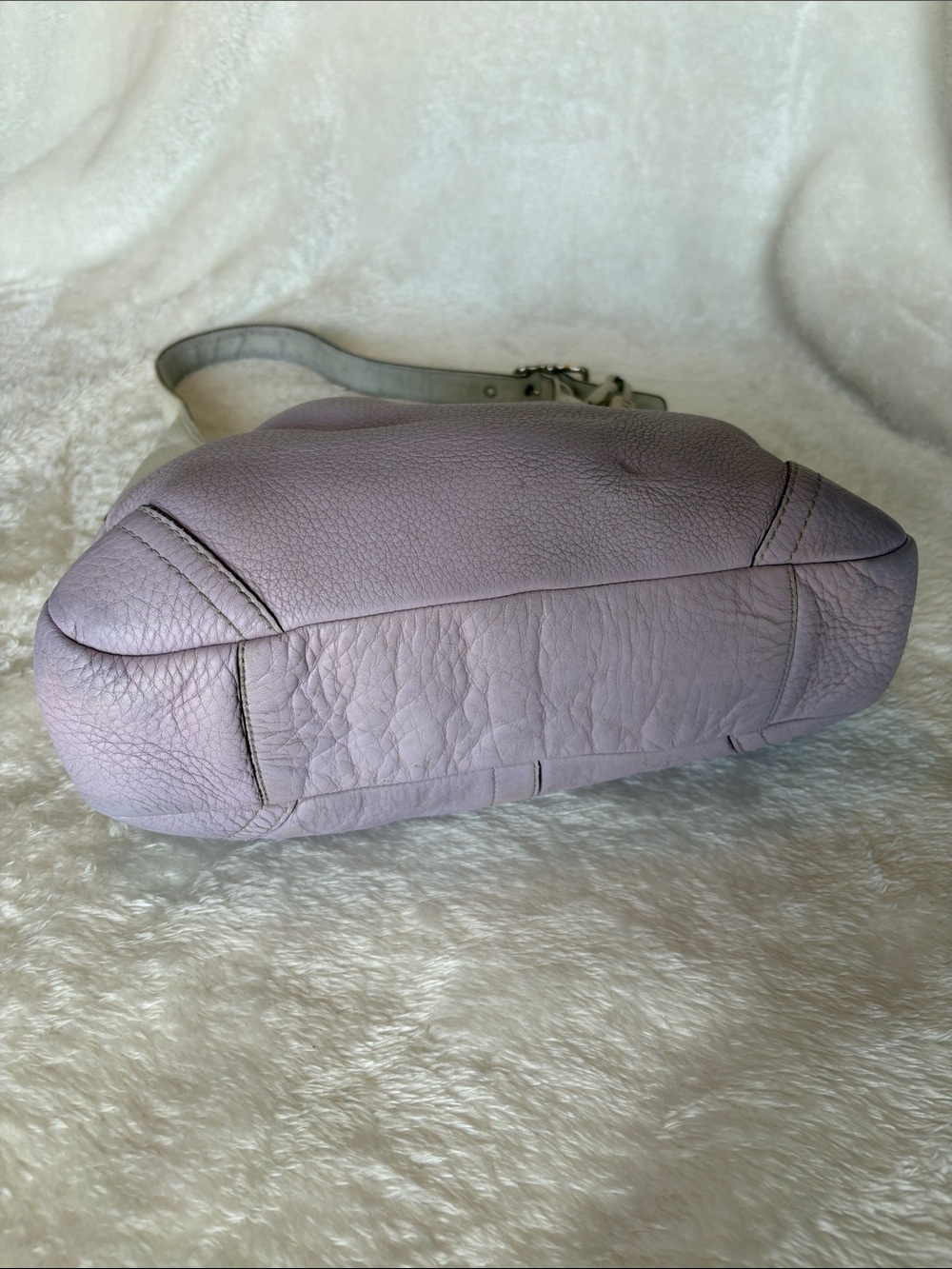 Coach Pebbled Leather Hobo Shoulder Bag  | Lilac/Cream Trim - Picture 3 of 14